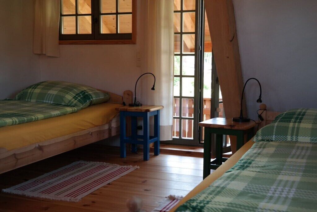 2 Schlafzimmer, Reisekinderbett, kostenloses WLAN, Bettwäsche