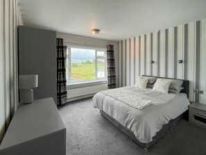 Free WiFi - 3 bedroom accommodation in Anderby Creek (Anderby Creek)