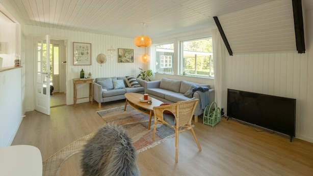 Unclassified image, 1 of 19, button - 4 bedroom lovely home in Glesborg (Glesborg)