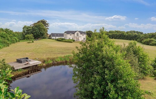 Beautiful home in Vejle with WiFi