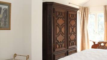 3 Schlafzimmer, Bügeleisen/Bügelbrett, kostenloses WLAN, Bettwäsche