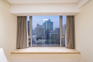 Superior Apartment, 2 Bedrooms, Non Smoking, City View | Interior