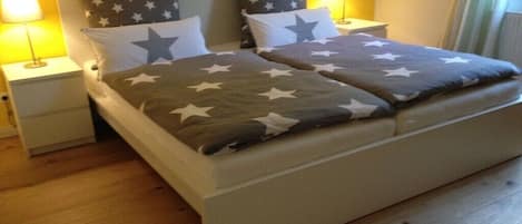 4 chambres, Wi-Fi gratuit, draps fournis
