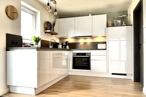 Private kitchen - Holiday home with 2 bedrooms (Trassenheide)