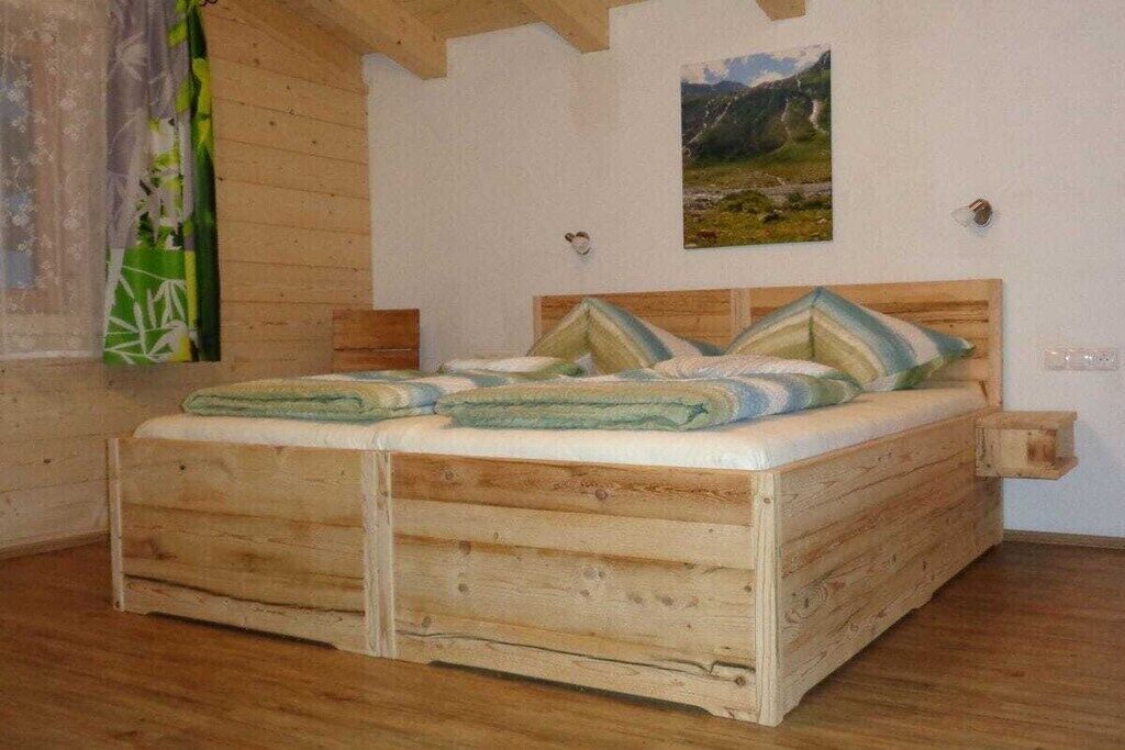 4 Schlafzimmer, kostenloses WLAN, Bettwäsche