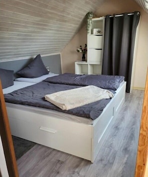 2 Schlafzimmer, kostenloses WLAN, Bettwäsche