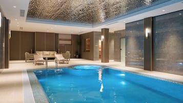 Piscina interna