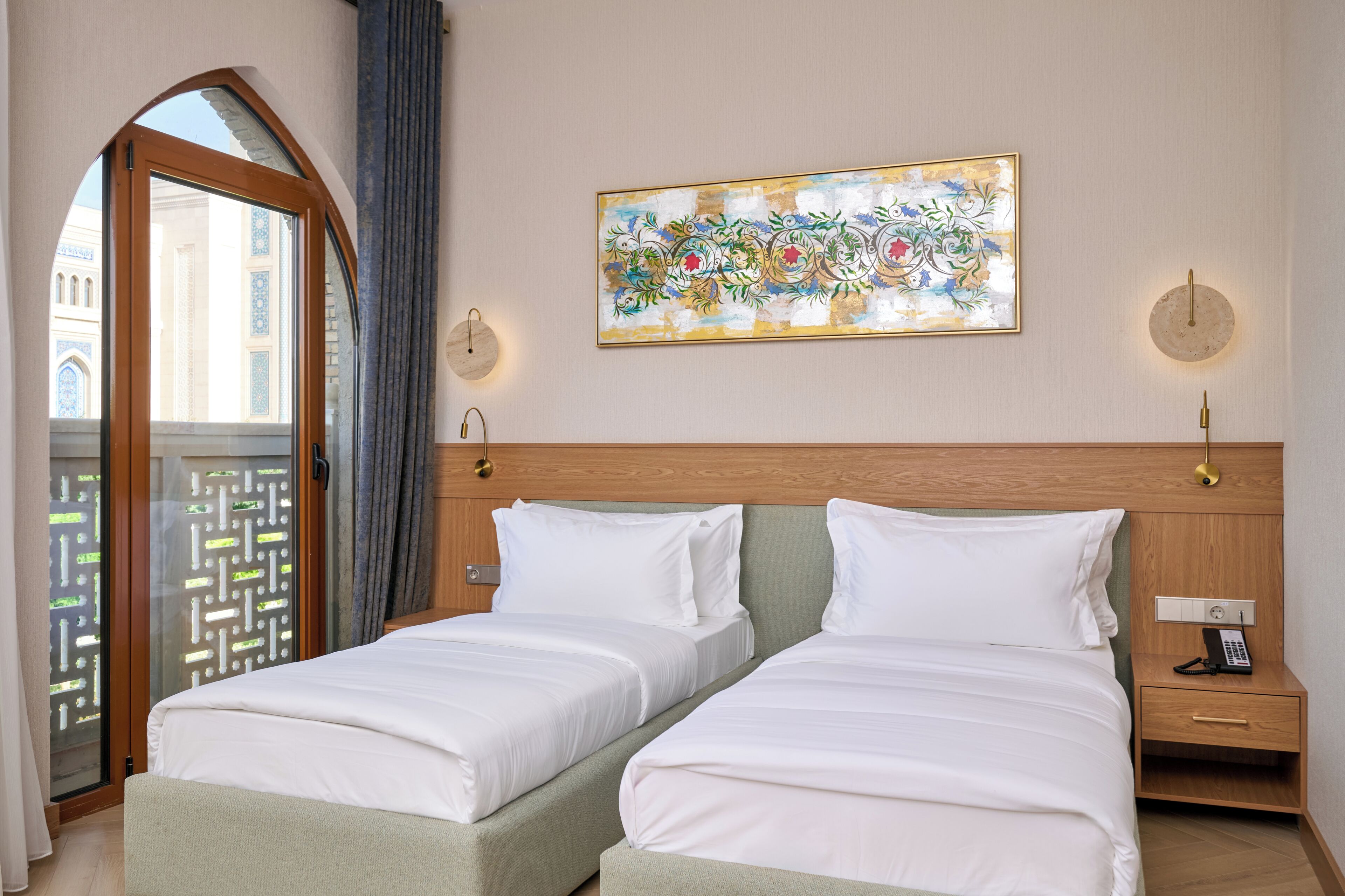 Deluxe Twin Room | In-room safe, laptop workspace, blackout curtains, soundproofing