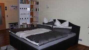 1 Schlafzimmer, kostenloses WLAN, Bettwäsche