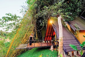 Family Double Room, River View | Property grounds - Taro Resort (Otharawadiya)