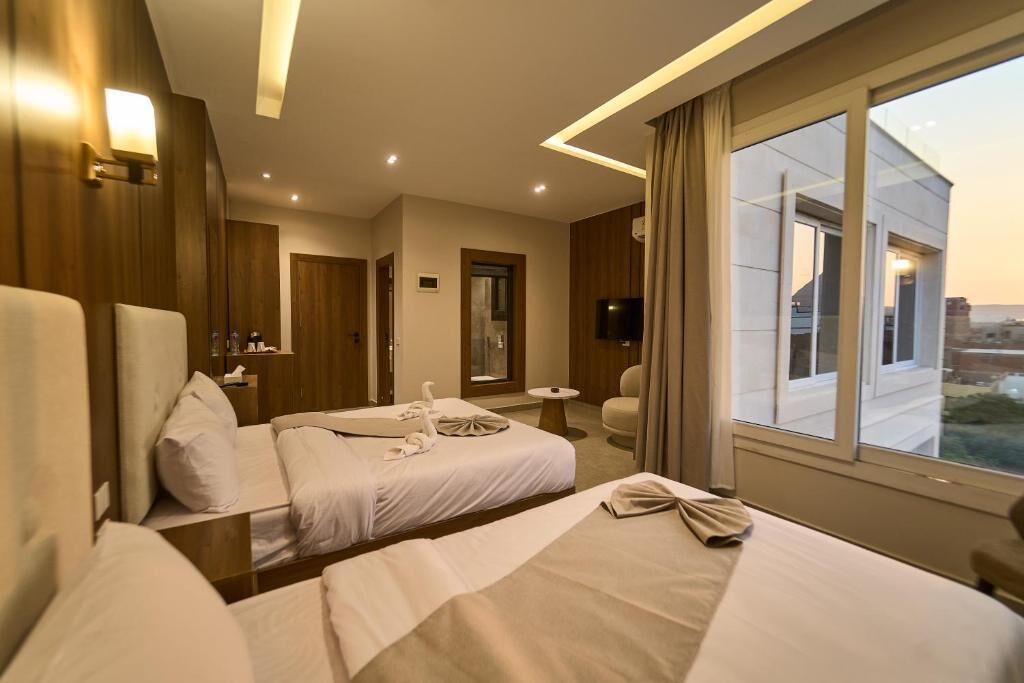 Twin Room, Mountain View