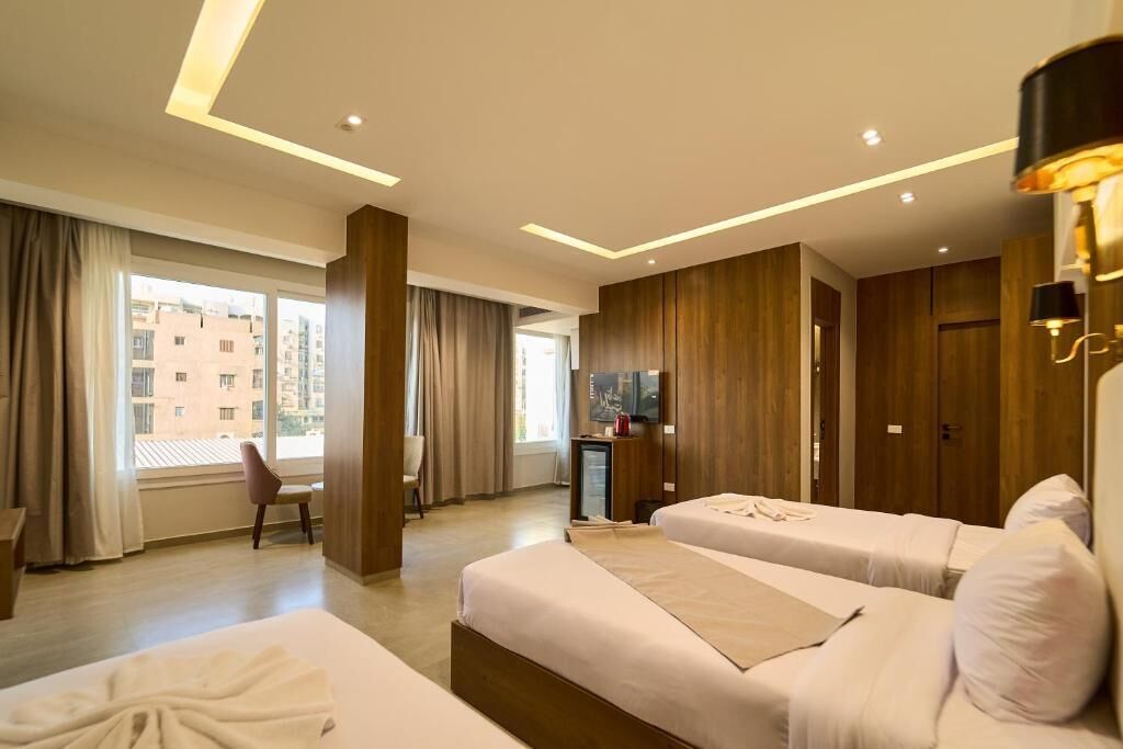 Triple Room, Mountain View