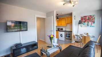 Apartment, 1 Double Bed with Sofa bed, Kitchen | Living area