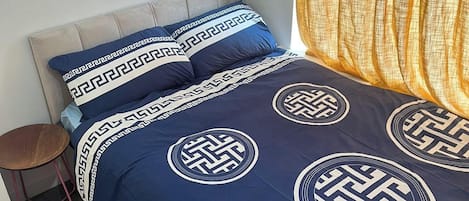 3 makuuhuonetta, silitysrauta/-lauta, ilmainen Wi-Fi, vuodevaatteet