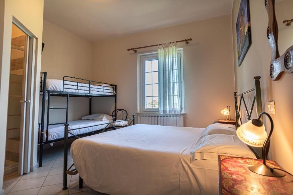 Blackout curtains, soundproofing, free WiFi