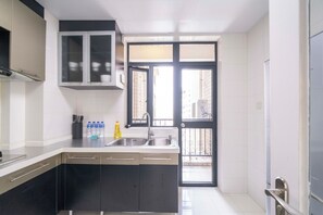 Private kitchen - Tyms 2BR 1BA Luxury Serviced Apartment (Shanghai)