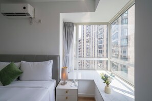Family Apartment, 2 Bedrooms, Air conditioning, City View | Blackout curtains, soundproofing, free WiFi