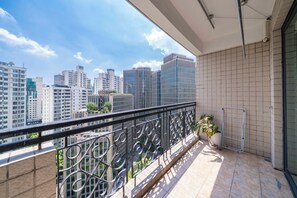 Căn hộ dành cho gia đình, 2 phòng ngủ, máy điều hòa, quang cảnh thành phố | Khuôn viên nơi lưu trú