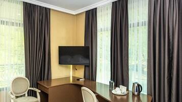 Deluxe Double Room | Interior