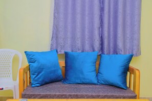Interior - Munich Iten (Iten)