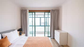 Departamento familiar, 2 habitaciones, baño privado, vista a la ciudad | Wifi gratis