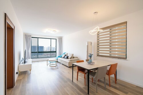 Tyms 2BR 1BA Family Serviced Residence
