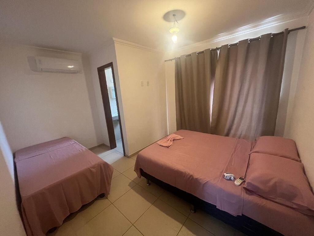 Apartamento, 2 quartos | Escrivaninha, ferros/tábuas de passar roupa, Wi-Fi de cortesia