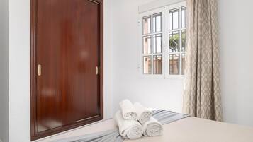 2 Schlafzimmer, kostenloses WLAN, Bettwäsche