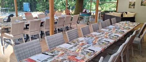 Restauration en plein air