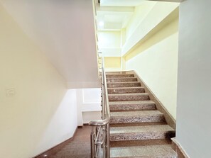 Interior detail - Inn Gangtok Heritage on Lower Bojoghari (Gangtok)