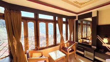 Premium Double Room, City View | Desk, free WiFi