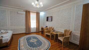 In-room safe, desk, laptop workspace, blackout drapes