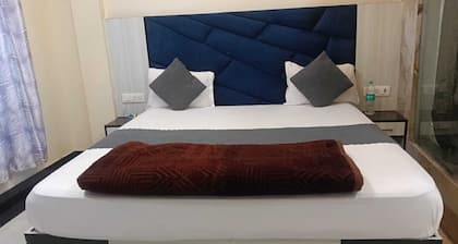 Luxury Stay Paying Guest House