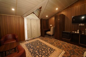 Interior - hotel gulmarg hills (Gulmarg)