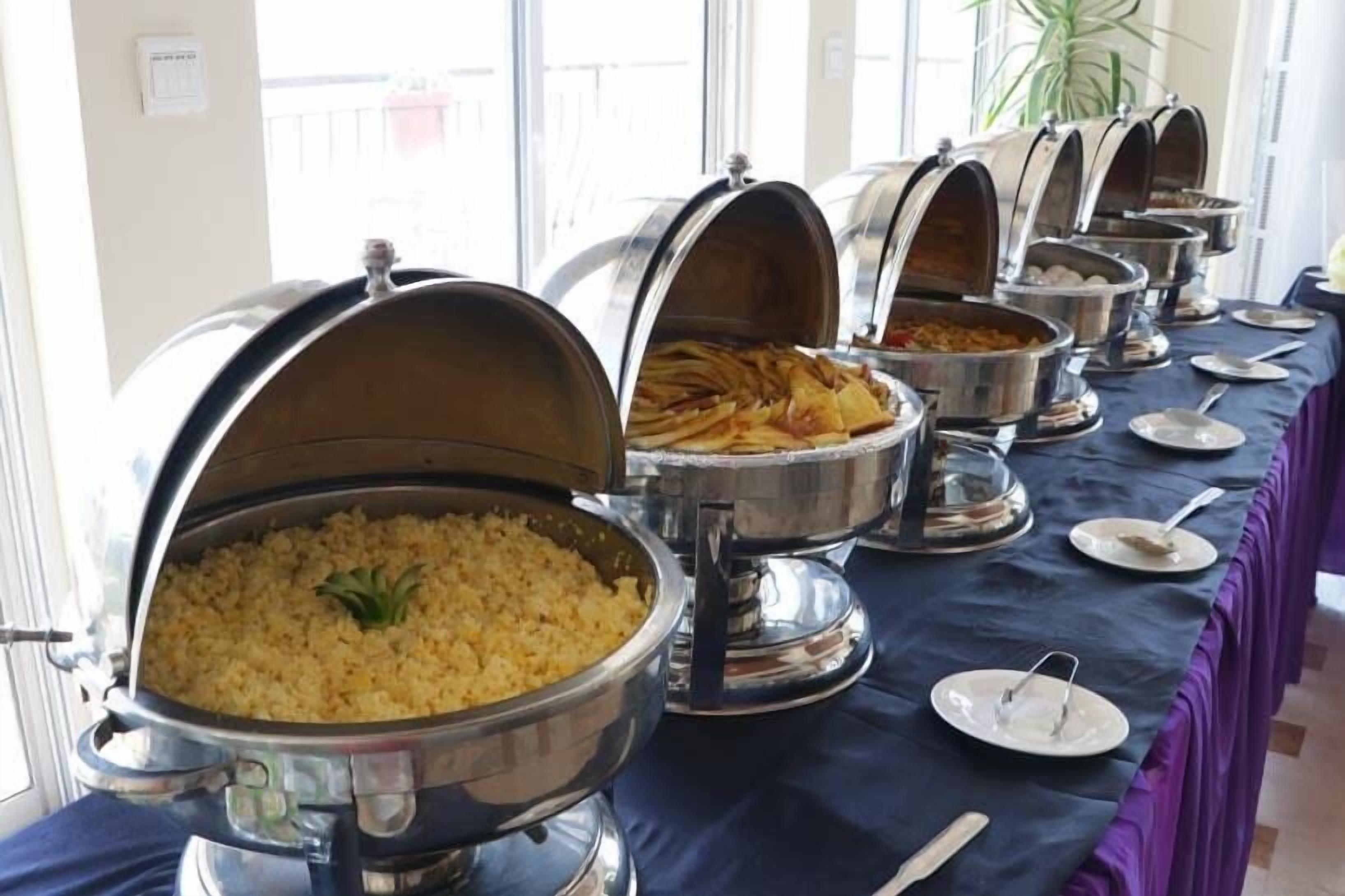 Free daily self-serve breakfast