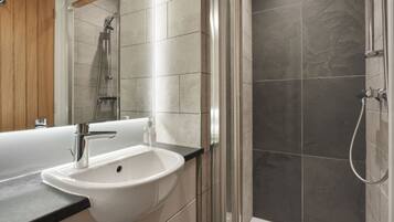 House | 3 bedrooms, Internet