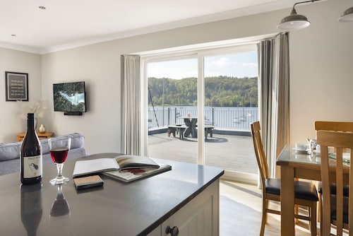 Mereside Apartment Ridgestone