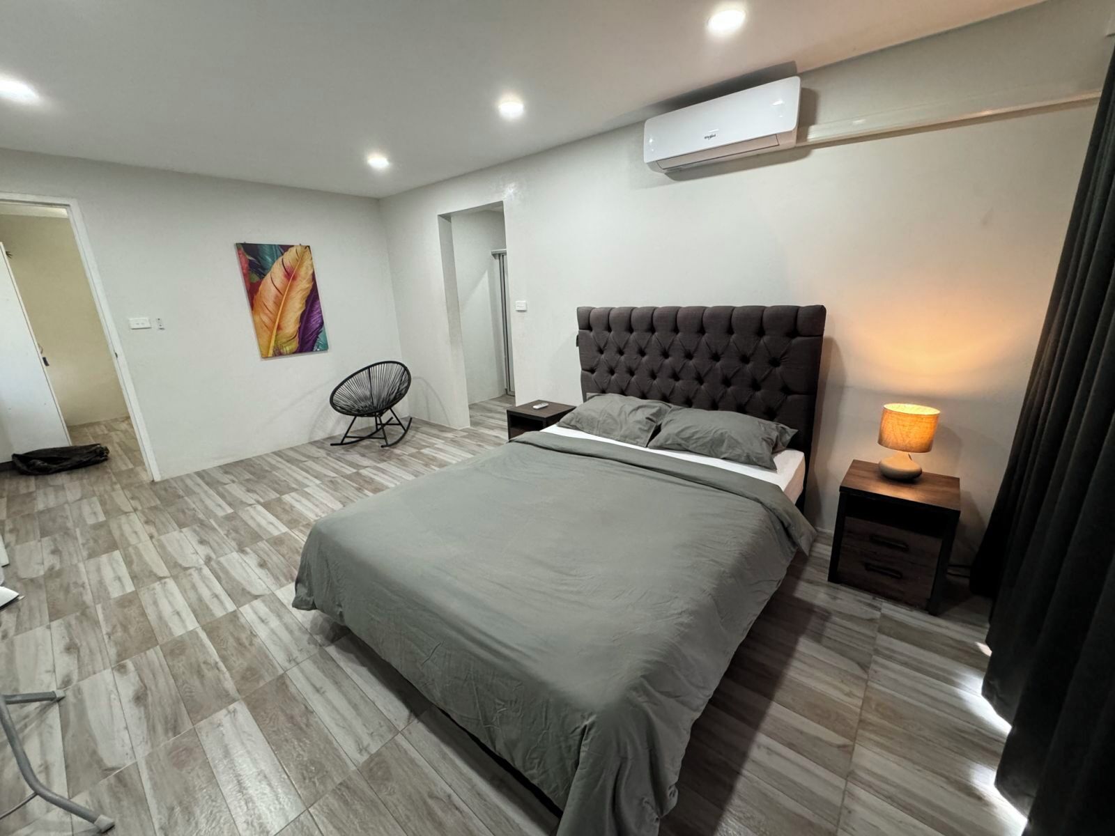 4 dormitorios, tabla de planchar con plancha, wifi gratis y ropa de cama