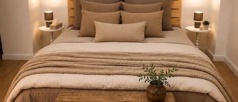 2 chambres, fer et planche à repasser, Wi-Fi, draps fournis