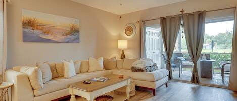 Apartment (3 Bedrooms) | Front of property