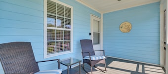 Steps to Ocean! Family-friendly Carolina Beach Gem
