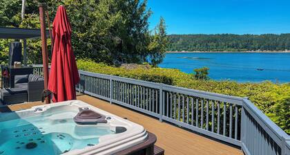 Waterfront Union Getaway w/ Ocean & Mtn Views