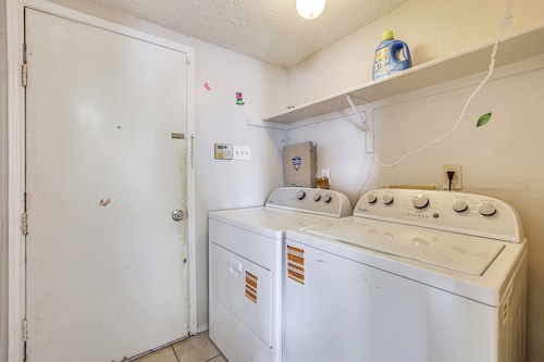 Great for Families! Garland Getaway w/ Yard & Deck