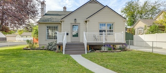 6 Mi to Shoshone Falls! Charming Idaho Home