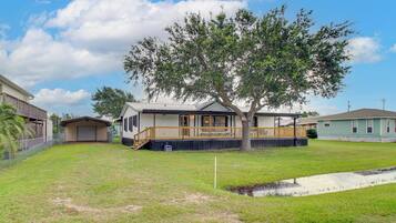 House (3 Bedrooms) | Front of property