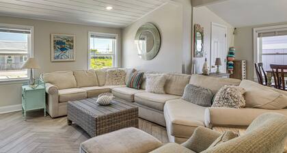 Red, White & Beach! 5BR Atlantic Beach Cottage