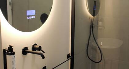 Maison Riviera - Room & Suite -