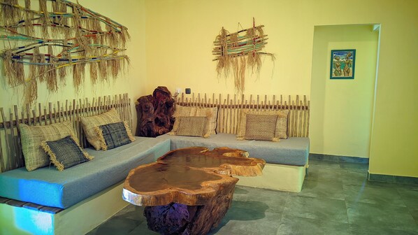 Interior - House with private beach (Ile Sainte-Marie)