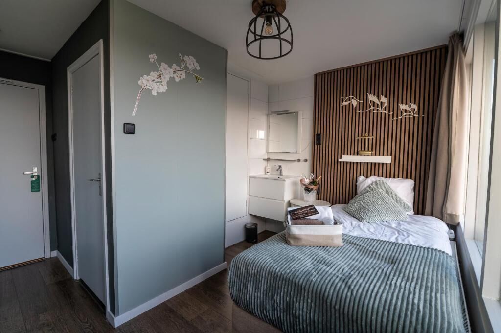 Economy Single Room, Balcony, City View | In-room safe, blackout drapes, free WiFi