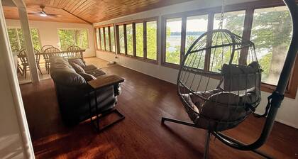Woodland Retreat High Above the Mississippi River